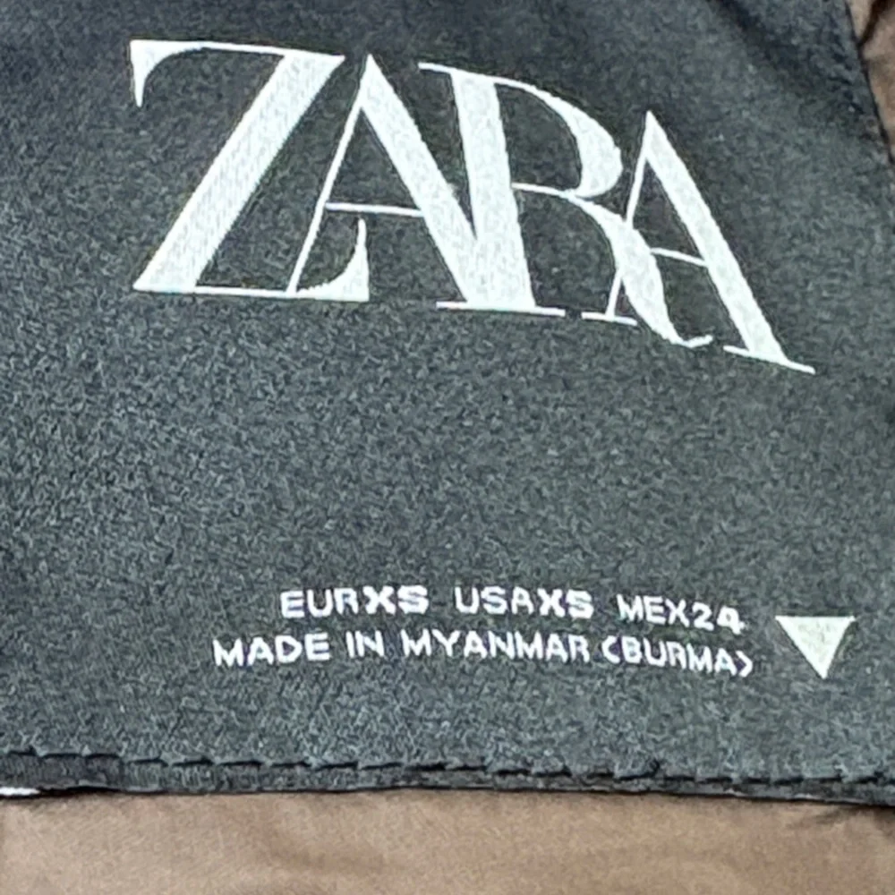 Zara‎ Floral Puffer Jacket in Yellow and Brown